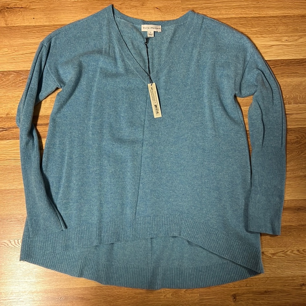 White + Warren v neck sweater